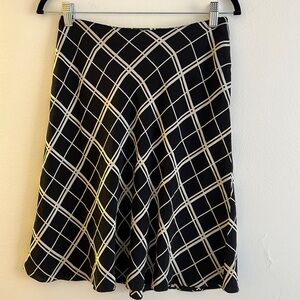 Ralph Lauren Collection 100% black and cram silk skirt.